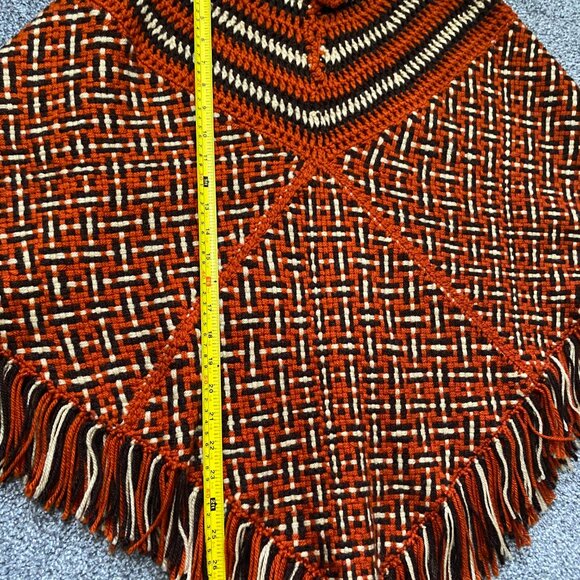 SOLD Vintage handmade poncho - Picture 7 of 9